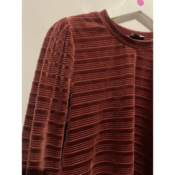 Heartloom Sangria Rust‎ Somi Velvet Sweatshirt Top Size Size M - Picture 4 of 7